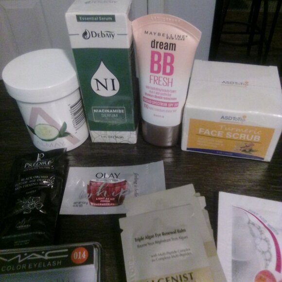 Milk-Carmindy-Maybelline-Buxom-Beauty Collection - Picture 10 of 16